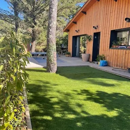 Maison Avec Piscine, Sud Villa *