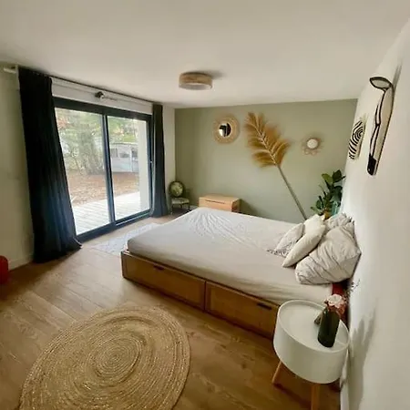 Maison Avec Piscine, Sud Villa *