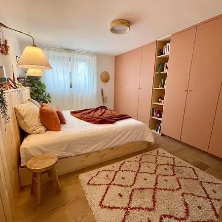 Maison Avec Piscine, Sud